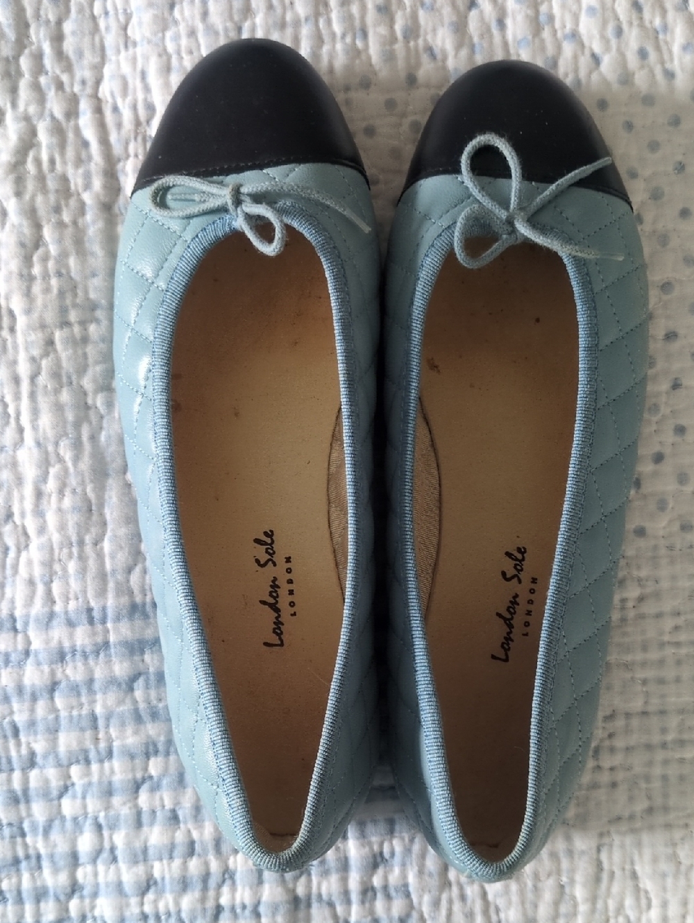 London Sole Quilted Light Blue Ballet Flats with Black Cap Toe Size 38